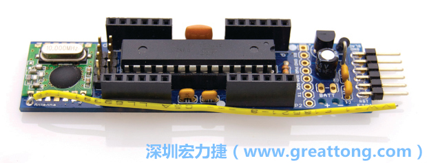 JeeLabs的尚?克勞德?威普樂（Jean-Claude Wippler）以RBBB為基礎(chǔ)設(shè)計(jì)出JeeNode，JeeNode使用不同的排針并加裝了SPI無線端口以提供無線傳輸使用。 使用EAGLE