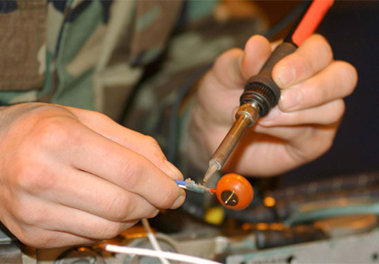 PCBA加工中遇到焊接不良元器件應(yīng)該怎么辦？