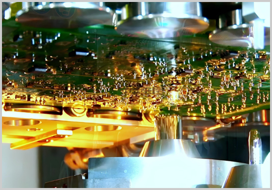 DIP插件焊接:選擇性波峰焊與傳統(tǒng)波峰焊的區(qū)別及應(yīng)用